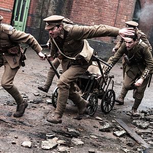 Bilder The War Is Not Funny, Sir! - Wir schießen auch mit Worten