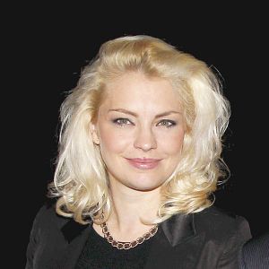 Bilder Dolores Fonzi