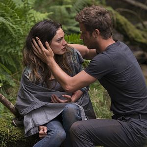 Bilder Phoebe Tonkin