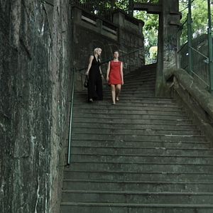 Bilder Nós Duas Descendo a Escada