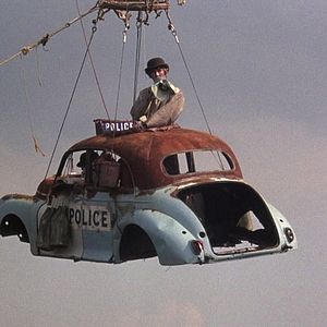 Bilder The bed-sitting room