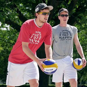 Bilder Die Norm - Ist Dabeisein wirklich alles?