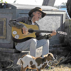Bilder Singing in Graveyards