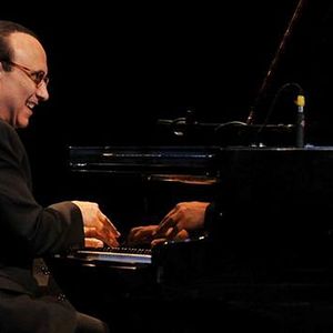 Bilder Playing Lecuona