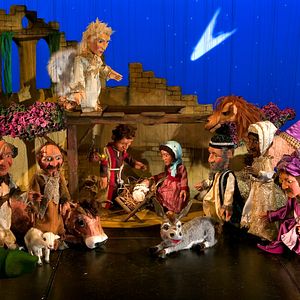 Bilder Die Weihnachtsgeschichte in einer Inszenierung der Augsburger Puppenkiste