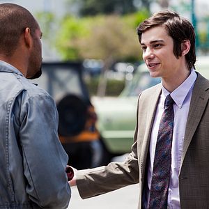 Bilder Devon Bostick