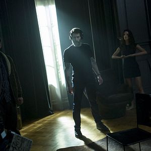 Bilder In The Shadow Of Iris