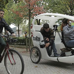 Bilder París. Voces de papel