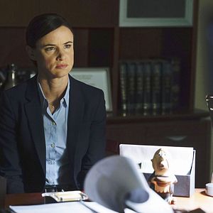 Bilder Secrets And Lies (US)