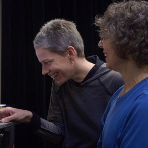 Bilder Dans les pas de Trisha Brown - Glacial Decoy à l'Opéra