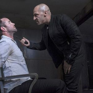 Bilder Sullivan Stapleton