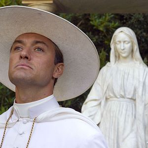 Bilder The Young Pope