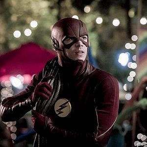 Bilder Grant Gustin