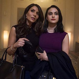 Bilder Camila Mendes