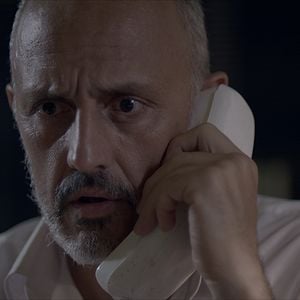 Bilder 249. La noche en que una becaria encontró a Emiliano Revilla