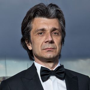 Bilder Adrian Purcărescu