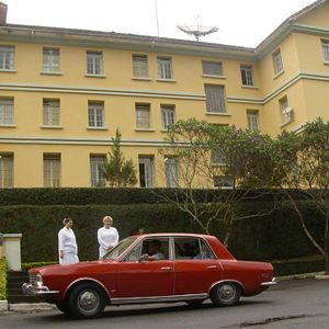 Bilder Nascida de Novo