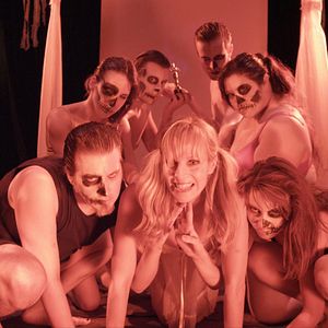 Bilder The Dog Walker - Jeder bleibt an seiner Leine!