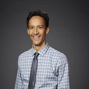 Bilder Danny Pudi