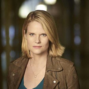 Bilder Joelle Carter