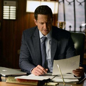 Bilder Sasha Roiz
