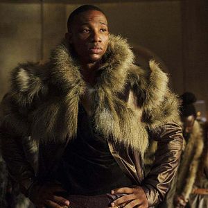 Bilder Arlen Escarpeta