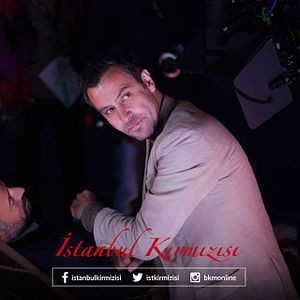 Bilder İstanbul Kırmızısı