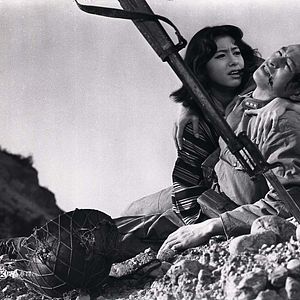 Bilder Nackt & verdammt