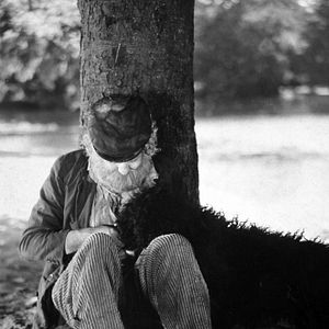 Bilder Boudu - Aus den Wassern gerettet