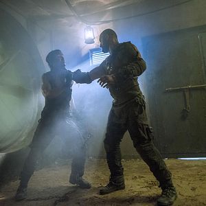 Bilder Into The Badlands