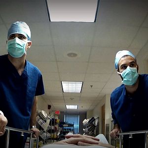 Bilder Escape Fire: The Fight to Rescue American Healthcare