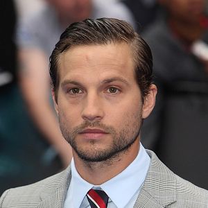 Bilder Logan Marshall-Green