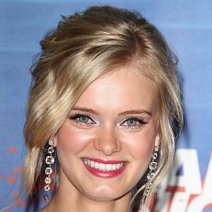Bilder Sara Paxton