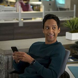 Bilder Danny Pudi