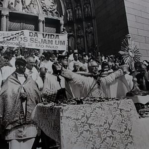 Bilder Coragem! As Muitas Vidas do Cardeal Paulo Evaristo Arns