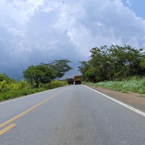 Bilder Para Além da Curva da Estrada