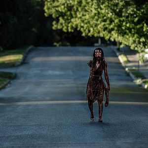 Bilder Emily Browning