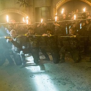 Bilder Into The Badlands