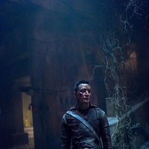 Bilder Into The Badlands