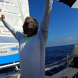 Bilder En équilibre sur l'océan