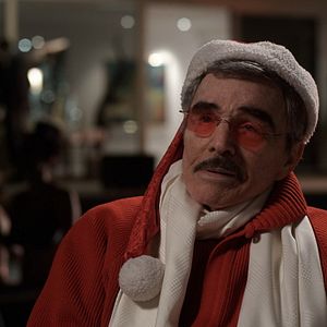 Bilder For Sale - Haus mit Pool und Leiche