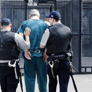 Bilder 8 m² Einsamkeit - Einzelhaft in Virginia