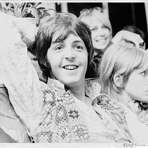 Bilder It Was Fifty Years Ago Today! The Beatles: Sgt. Pepper & Beyond