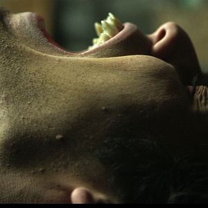 Bilder Uncaged - Das Biest in dir