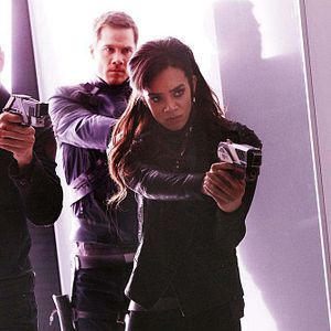 Bilder Hannah John-Kamen