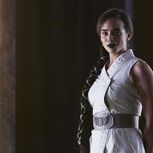 Bilder Hannah John-Kamen