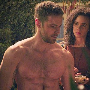 Bilder Parisa Fitz-Henley