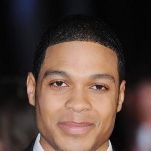 Bilder Ray Fisher