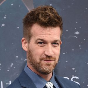 Bilder Kenneth Mitchell