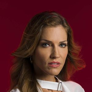 Bilder Tricia Helfer